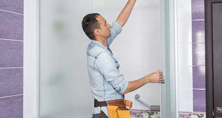 Glass Sliding Door Repair Near You in ⁣ Clermont, FL