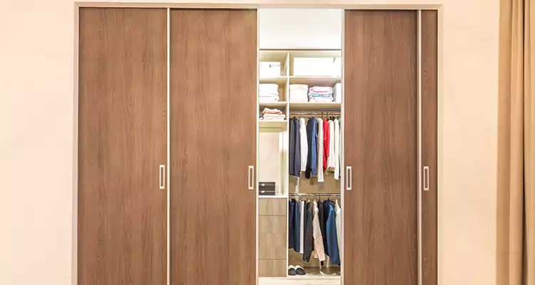 Sliding Closet Wardrobe Repairs in Clermont, FL
